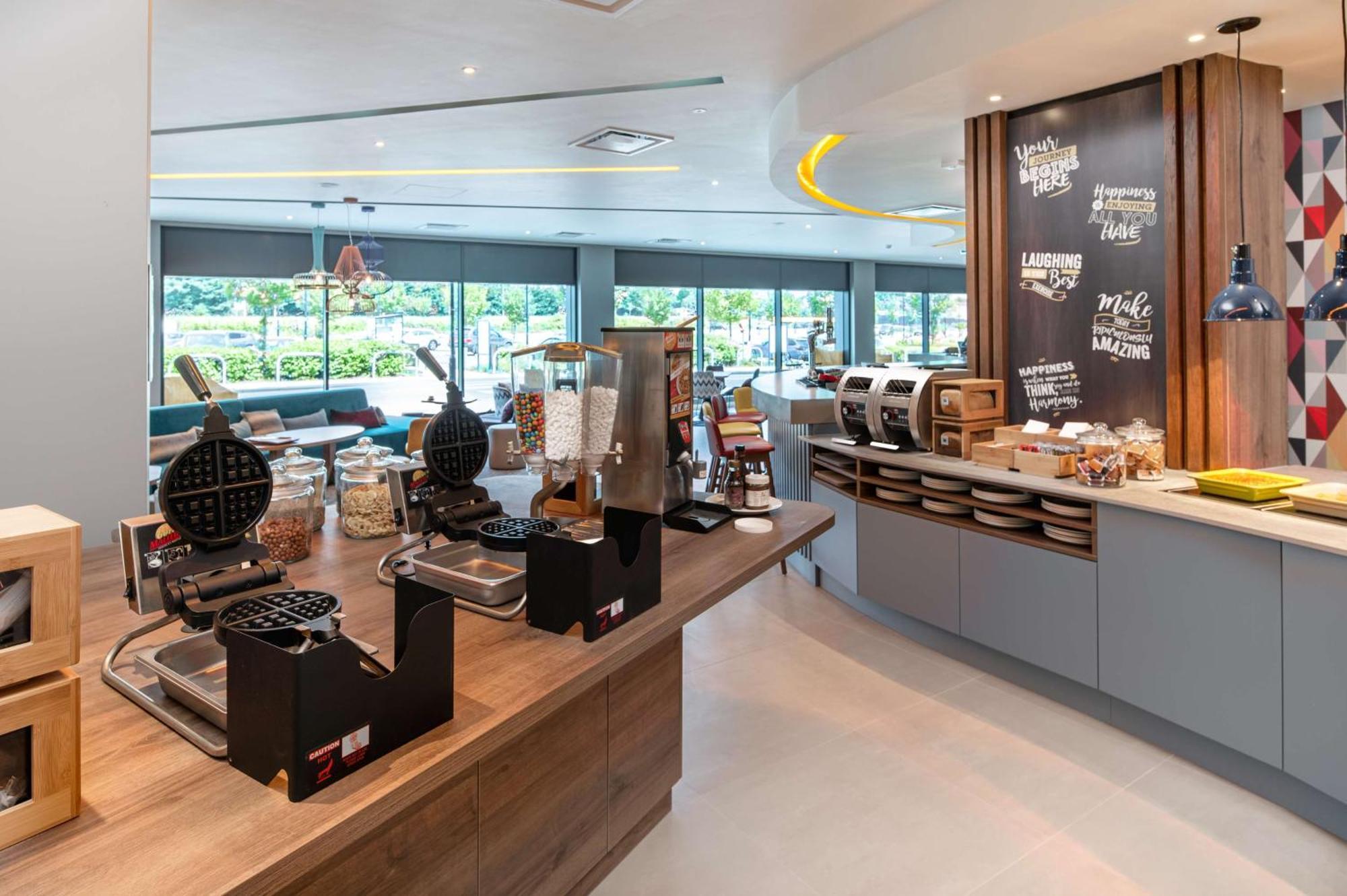 מלון Hampton By Hilton היי וויקומב מראה חיצוני תמונה