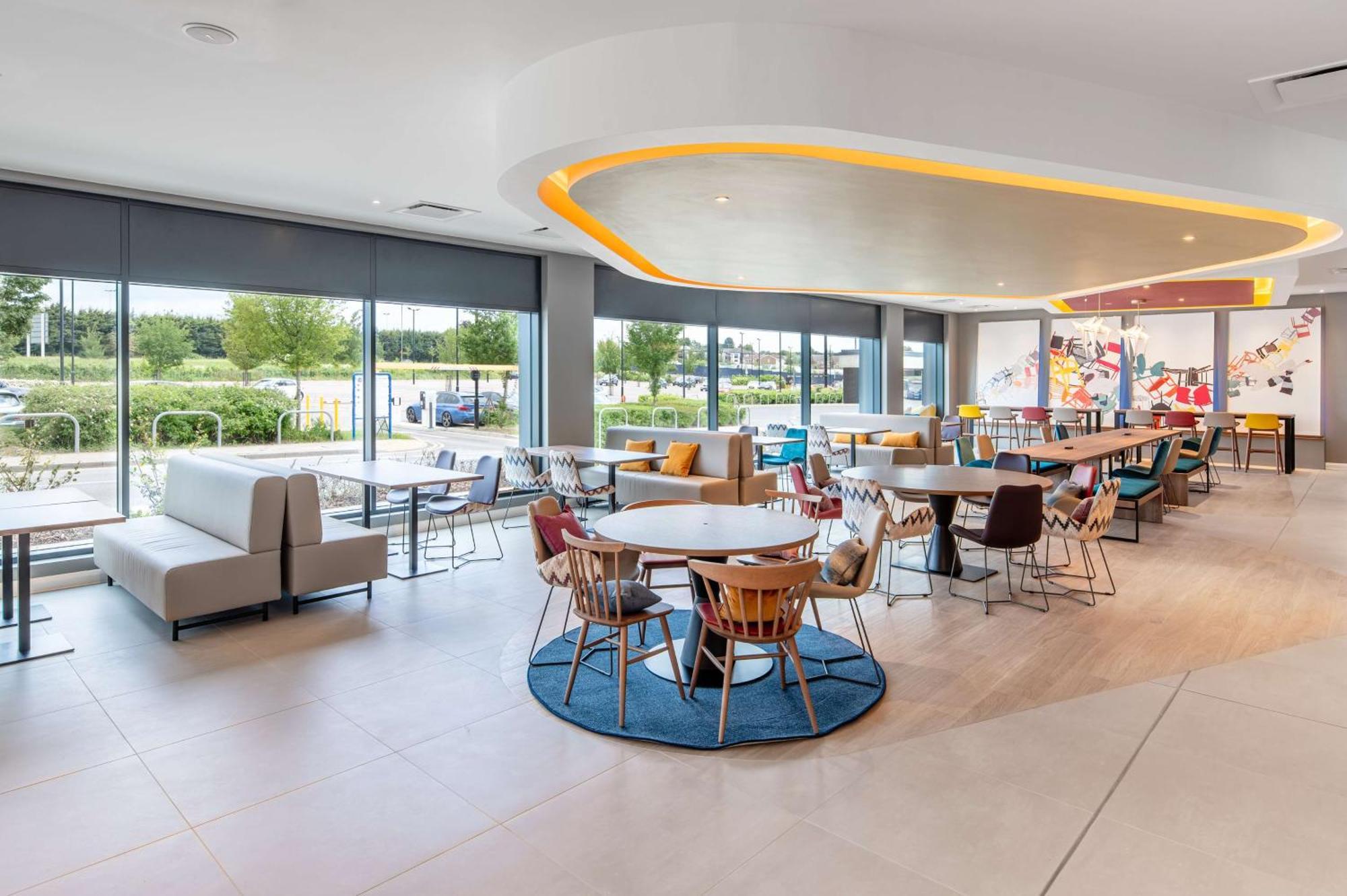 מלון Hampton By Hilton היי וויקומב מראה חיצוני תמונה